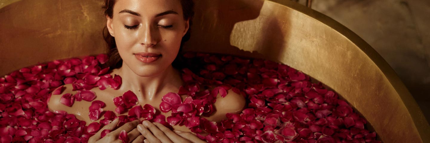 THE RITUAL OF AYURVEDA THE RITUAL OF AYURVEDA