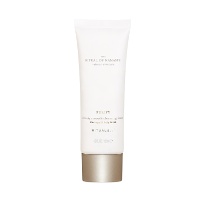 Velvety Smooth Cleansing Foam